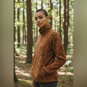 NEW Cozy Leopard Print Long Sleeve Fleece Top